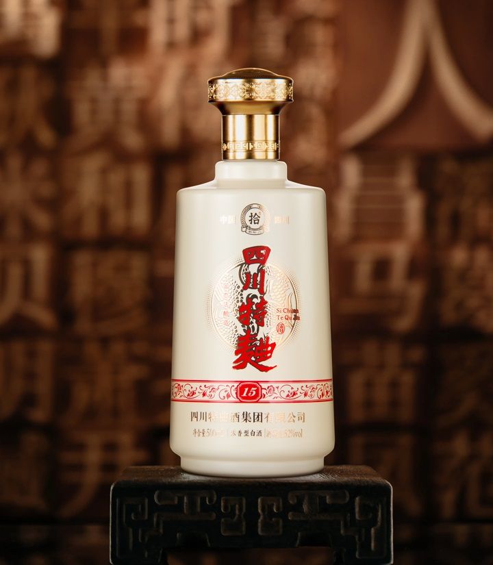 52°拾牌四川特曲酒15 500ml